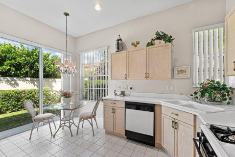 Townhouse in Palm Beach Gardens, Florida 3 bedrooms, 136.29 sq.m. № 2433969 - photo 8