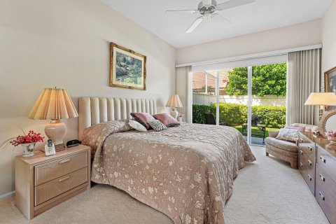 Townhouse in Palm Beach Gardens, Florida 3 bedrooms, 136.29 sq.m. № 2433969 - photo 11