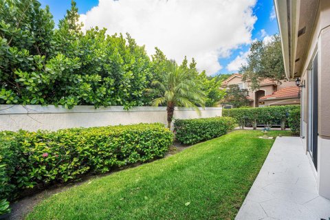 Townhouse in Palm Beach Gardens, Florida 3 bedrooms, 136.29 sq.m. № 2433969 - photo 18