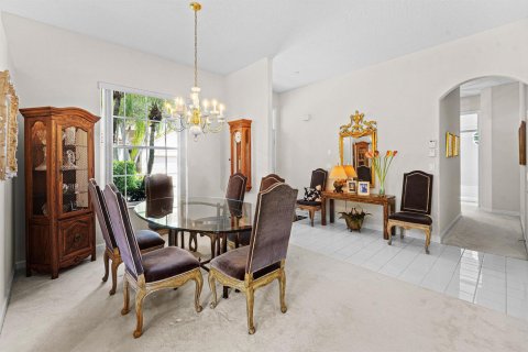 Townhouse in Palm Beach Gardens, Florida 3 bedrooms, 136.29 sq.m. № 2433969 - photo 4