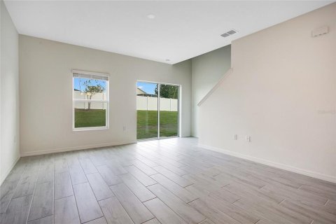 Adosado en alquiler en Davenport, Florida, 3 dormitorios, 139.82 m2 № 2106653 - foto 3