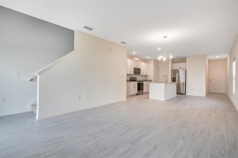 Adosado en alquiler en Davenport, Florida, 3 dormitorios, 139.82 m2 № 2106653 - foto 5