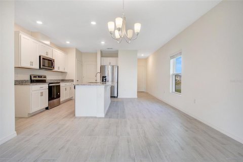 Adosado en alquiler en Davenport, Florida, 3 dormitorios, 139.82 m2 № 2106653 - foto 6
