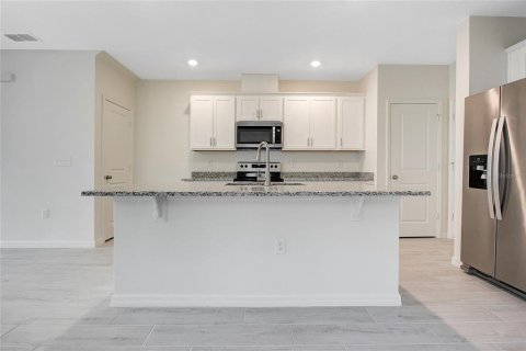 Adosado en alquiler en Davenport, Florida, 3 dormitorios, 139.82 m2 № 2106653 - foto 9