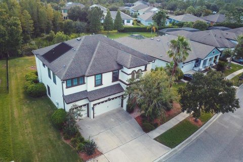 Villa ou maison à louer à Land O' Lakes, Floride: 5 chambres, 327.2 m2 № 2322666 - photo 4