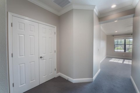 Villa ou maison à louer à Land O' Lakes, Floride: 5 chambres, 327.2 m2 № 2322666 - photo 21