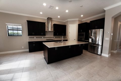Villa ou maison à louer à Land O' Lakes, Floride: 5 chambres, 327.2 m2 № 2322666 - photo 16