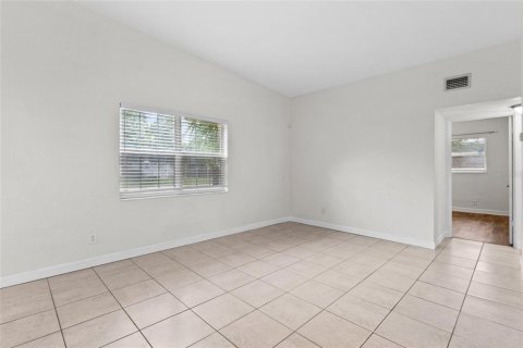 Villa ou maison à vendre à Saint Petersburg, Floride: 4 chambres, 123.19 m2 № 2360476 - photo 9