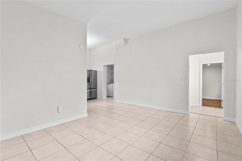Villa ou maison à vendre à Saint Petersburg, Floride: 4 chambres, 123.19 m2 № 2360476 - photo 8