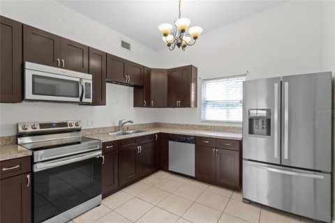 Villa ou maison à vendre à Saint Petersburg, Floride: 4 chambres, 123.19 m2 № 2360476 - photo 2