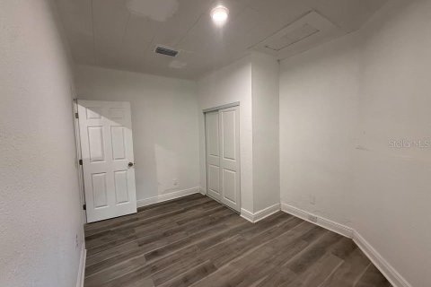 Villa ou maison à louer à Bradenton, Floride: 2 chambres, 83.61 m2 № 2381243 - photo 7