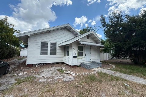 Villa ou maison à louer à Bradenton, Floride: 2 chambres, 83.61 m2 № 2381243 - photo 2