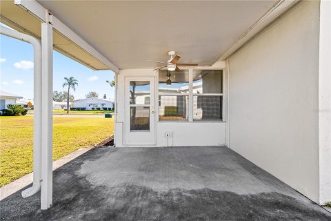 House in Pinellas Park, Florida 2 bedrooms, 96.9 sq.m. № 1531674 - photo 30