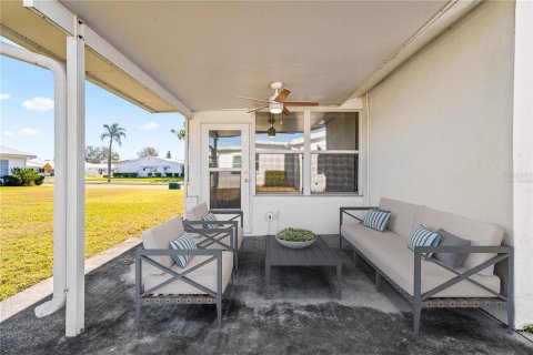 House in Pinellas Park, Florida 2 bedrooms, 96.9 sq.m. № 1531674 - photo 29