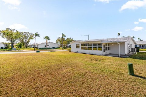 House in Pinellas Park, Florida 2 bedrooms, 96.9 sq.m. № 1531674 - photo 26