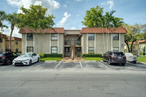 Condominio en venta en Miami, Florida, 3 dormitorios, 92.25 m2 № 1822102 - foto 1