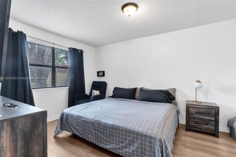 Condominio en venta en Miami, Florida, 3 dormitorios, 92.25 m2 № 1822102 - foto 22