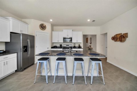 Casa en alquiler en Davenport, Florida, 7 dormitorios, 336.86 m2 № 2221267 - foto 5