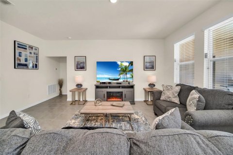 Casa en alquiler en Davenport, Florida, 7 dormitorios, 336.86 m2 № 2221267 - foto 11