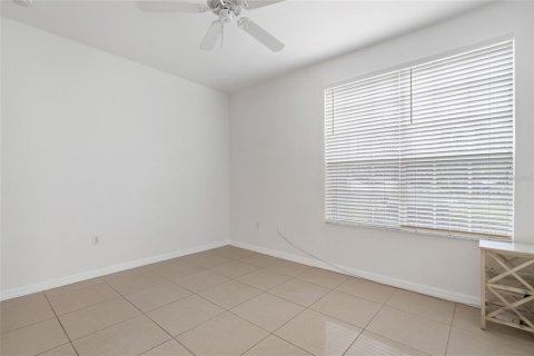 Condo in Tampa, Florida, 1 bedroom  № 1844663 - photo 15