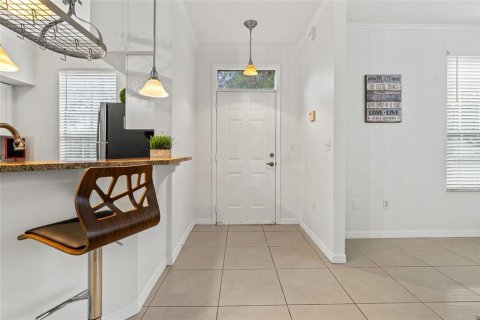 Condo in Tampa, Florida, 1 bedroom  № 1844663 - photo 7