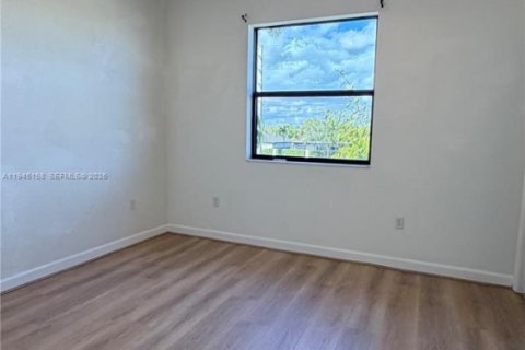 Townhouse in Homestead, Florida 3 bedrooms, 123.19 sq.m. № 2003348 - photo 11