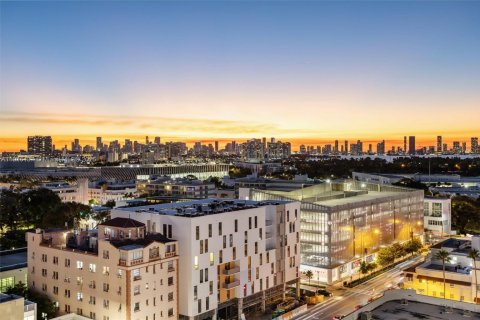 Condo in Miami Beach, Florida, 3 bedrooms  № 2061596 - photo 22