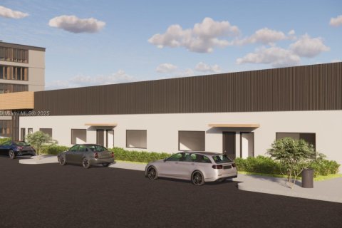 Купить коммерческую недвижимость в Хомстед, Флорида № 1959212 - фото 10