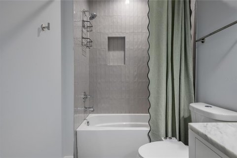 Touwnhouse à vendre à Tampa, Floride: 3 chambres, 197.42 m2 № 1905554 - photo 29
