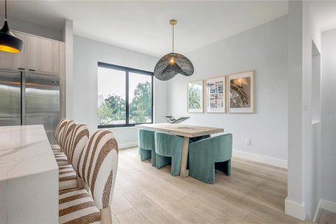 Touwnhouse à vendre à Tampa, Floride: 3 chambres, 197.42 m2 № 1905554 - photo 14