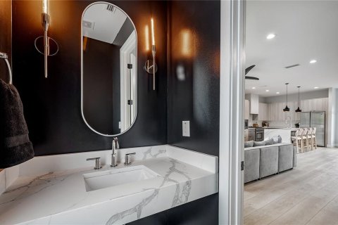 Touwnhouse à vendre à Tampa, Floride: 3 chambres, 197.42 m2 № 1905554 - photo 21