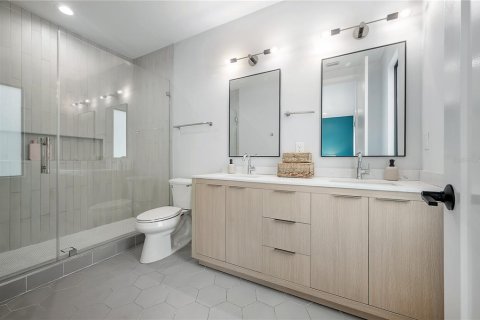 Touwnhouse à vendre à Tampa, Floride: 3 chambres, 197.42 m2 № 1905554 - photo 25