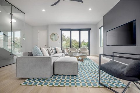 Touwnhouse à vendre à Tampa, Floride: 3 chambres, 197.42 m2 № 1905554 - photo 16
