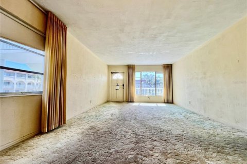 Copropriété à vendre à Clearwater, Floride: 2 chambres, 102.19 m2 № 2197460 - photo 8