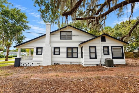 Villa ou maison à vendre à Leesburg, Floride: 4 chambres, 176.51 m2 № 2400480 - photo 8