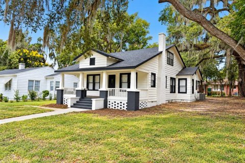 Villa ou maison à vendre à Leesburg, Floride: 4 chambres, 176.51 m2 № 2400480 - photo 5