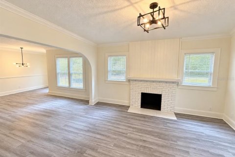 Villa ou maison à vendre à Leesburg, Floride: 4 chambres, 176.51 m2 № 2400480 - photo 18