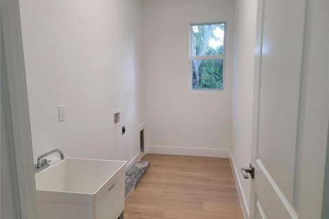 Casa en venta en North Port, Florida, 3 dormitorios, 139.17 m2 № 1881117 - foto 27