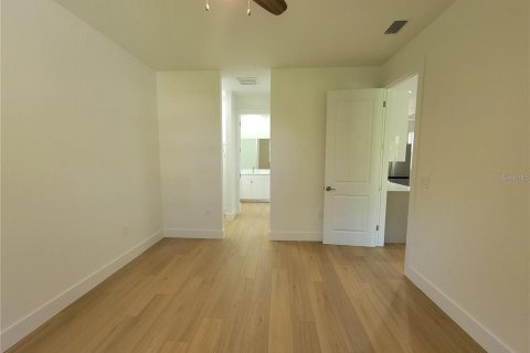 Casa en venta en North Port, Florida, 3 dormitorios, 139.17 m2 № 1881117 - foto 14