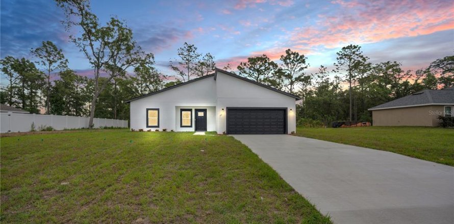 House in Ocala, Florida 4 bedrooms, 170.29 sq.m. № 1680783