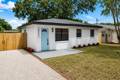 House in Tampa, Florida 2 bedrooms, 81.38 sq.m. № 2285251