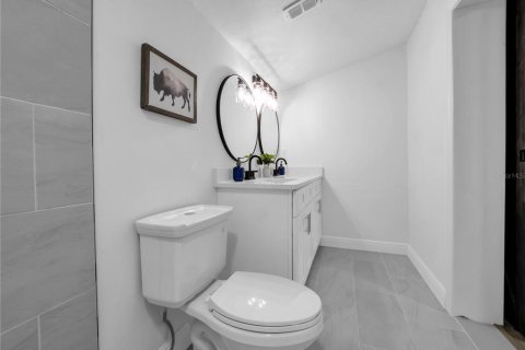 Villa ou maison à vendre à Tampa, Floride: 2 chambres, 81.38 m2 № 2285251 - photo 19