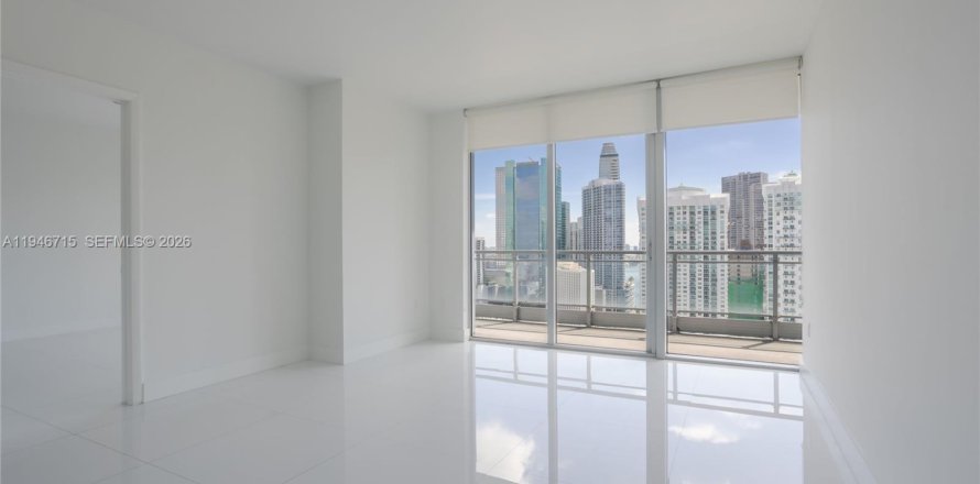 Кондоминиум с 2 спальнями в Майами, Флорида № 2003991