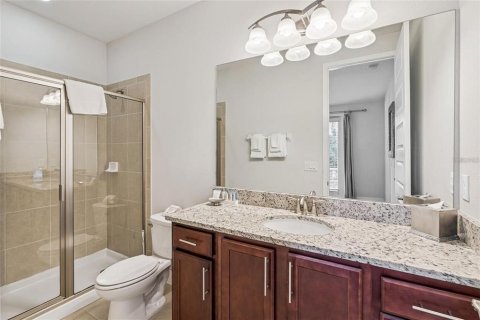 House in Kissimmee, Florida 5 bedrooms, 238.76 sq.m. № 2219180 - photo 13