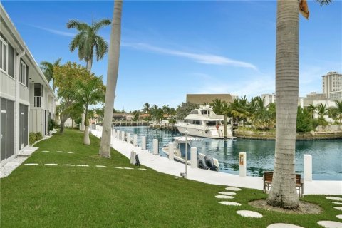 Copropriété à vendre à Fort Lauderdale, Floride: 2 chambres, 124.49 m2 № 2439214 - photo 29