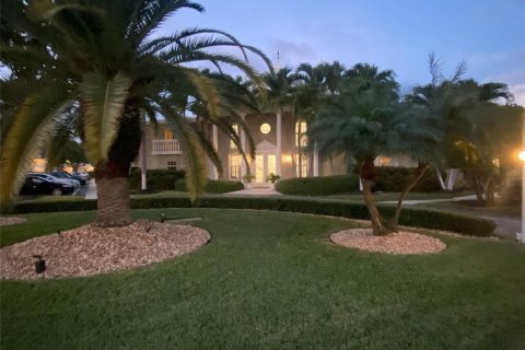 Copropriété à vendre à Fort Lauderdale, Floride: 2 chambres, 124.49 m2 № 2439214 - photo 2