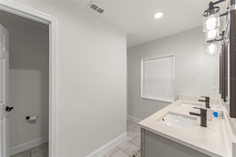 Villa ou maison à vendre à DeLand, Floride: 3 chambres, 147.99 m2 № 1906224 - photo 18