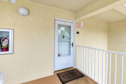 Copropriété à louer à Naples, Floride: 3 chambres, 123.56 m2 № 2258965 - photo 26