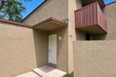 Touwnhouse à Miami, Floride 3 chambres, 119.84 m2 № 2338653