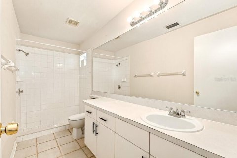 Villa ou maison à louer à Orlando, Floride: 3 chambres, 135.36 m2 № 2389068 - photo 11